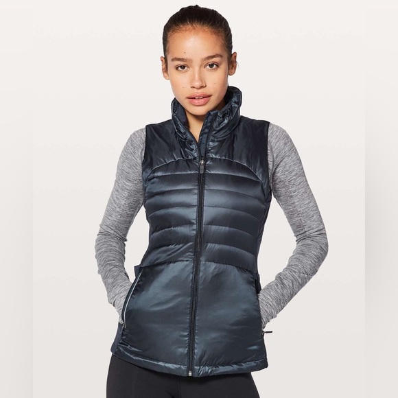 Lululemon Down For A Run Vest II Womens Black Inkwell Puffer Vest Size 2 - Picture 1 of 10